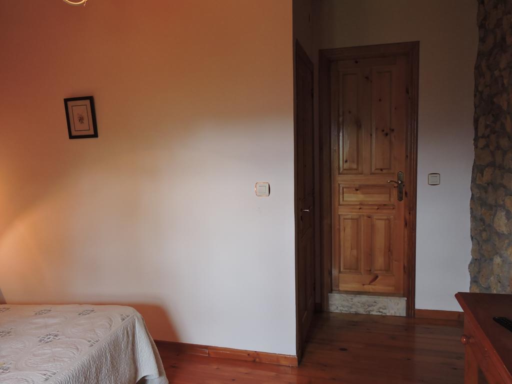 Penzion Ablanera 2 Onís Exteriér fotografie