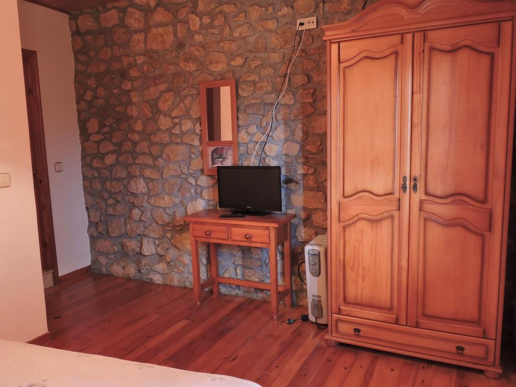 Penzion Ablanera 2 Onís Exteriér fotografie