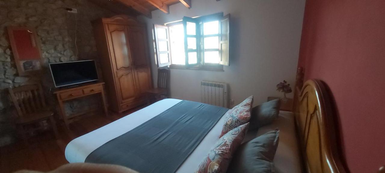 Penzion Ablanera 2 Onís Exteriér fotografie